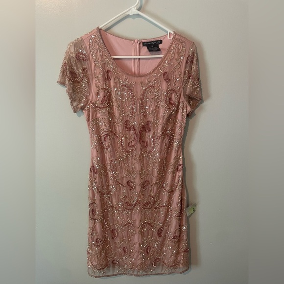 - Beaded Mesh Cocktail Dress
PISARRO NIGHTS new without tag - Picture 5 of 7